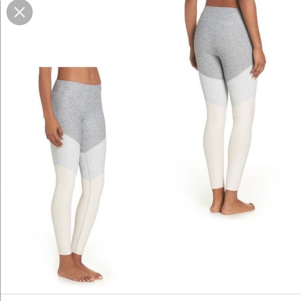 Like New! Outdoor Voices 7/8 Spring Legging